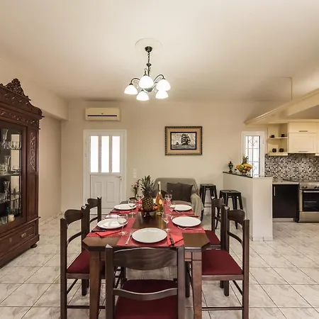 Casa de Férias Kanelos Garden House